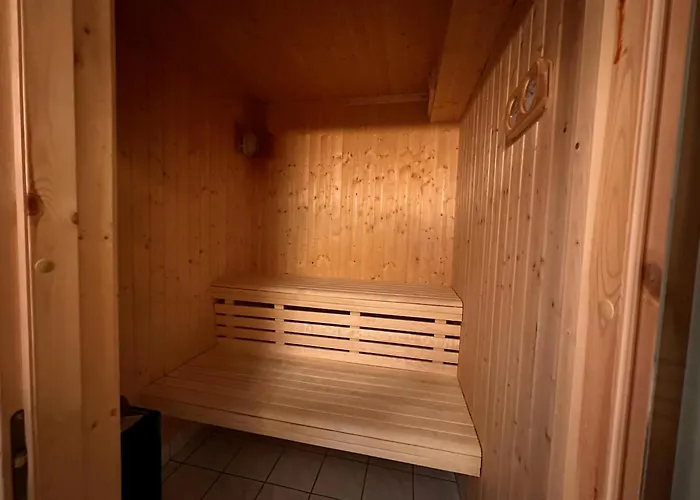 Enjoy Comfort Wi-fi, Sauna & More! Apartament *